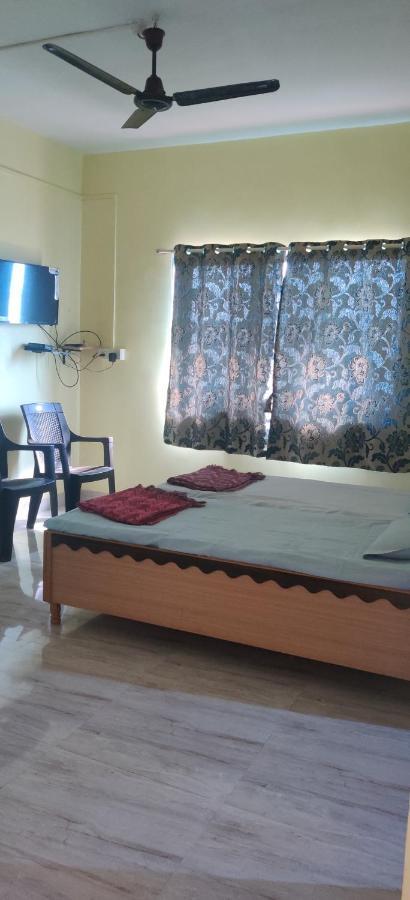 Gulmohar Cottages - Home Stay In Alībāg Extérieur photo