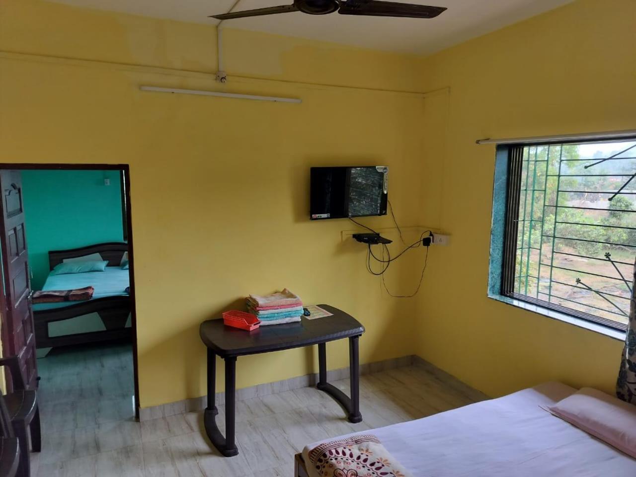 Gulmohar Cottages - Home Stay In Alībāg Extérieur photo