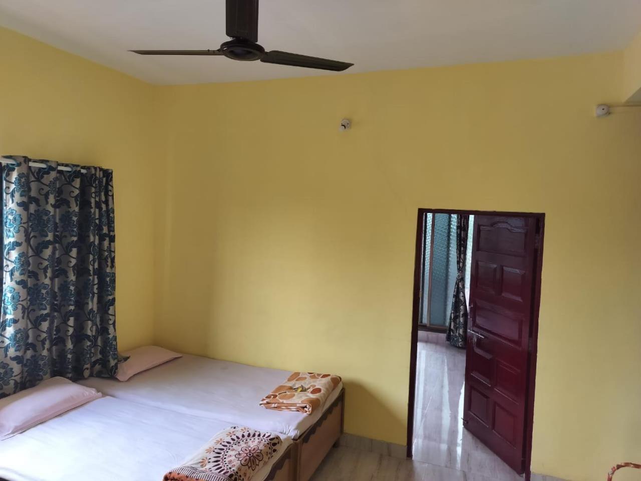 Gulmohar Cottages - Home Stay In Alībāg Extérieur photo